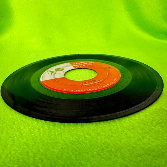 Fireballs - Bulldog / Nearly Sunrise - Top Rank RA-2026 - 45rpm Vinyl Record - Picture 6 of 8